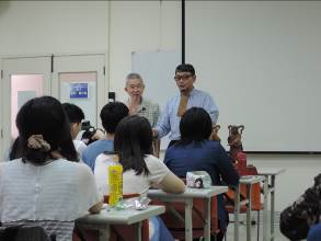 圖片說明