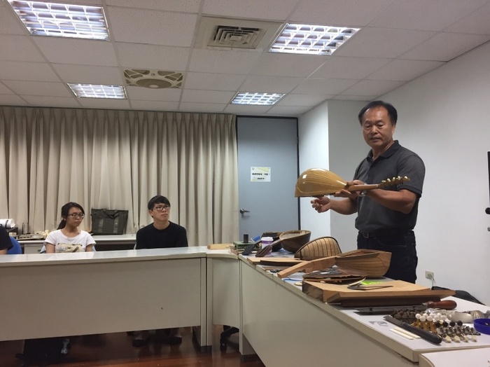 B-2 藝術工作坊：1071002－「樂器製作工藝技術提升－工具篇」、「曼陀琳之美－製作藝術」圖片